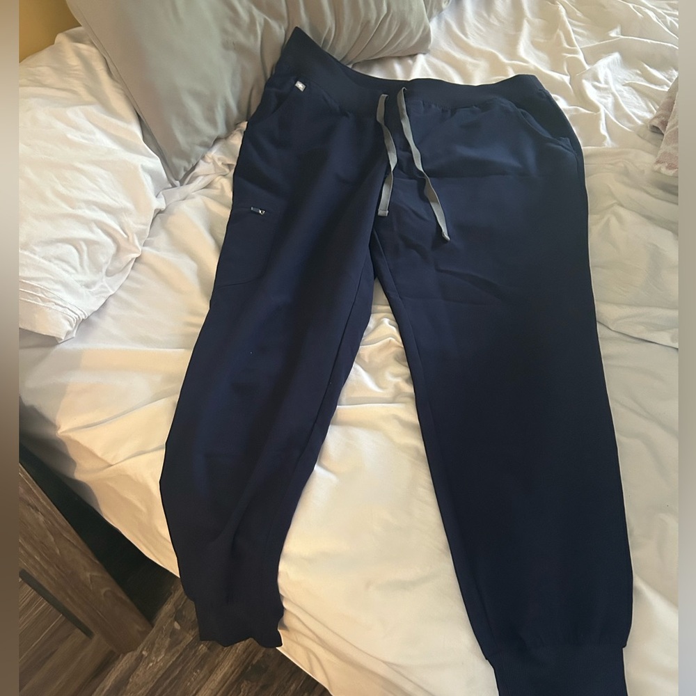 Figs Navy Blue Joggers- BRAND NEW - Picture 4 of 4